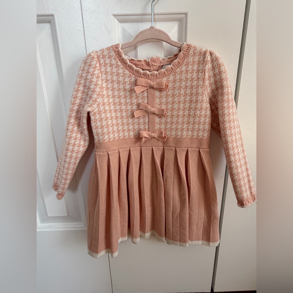 Rachel Zoe~Girls Peach Knit Pleated Dress With Bows Size 24months